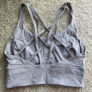 Lululemon energy bra size 4